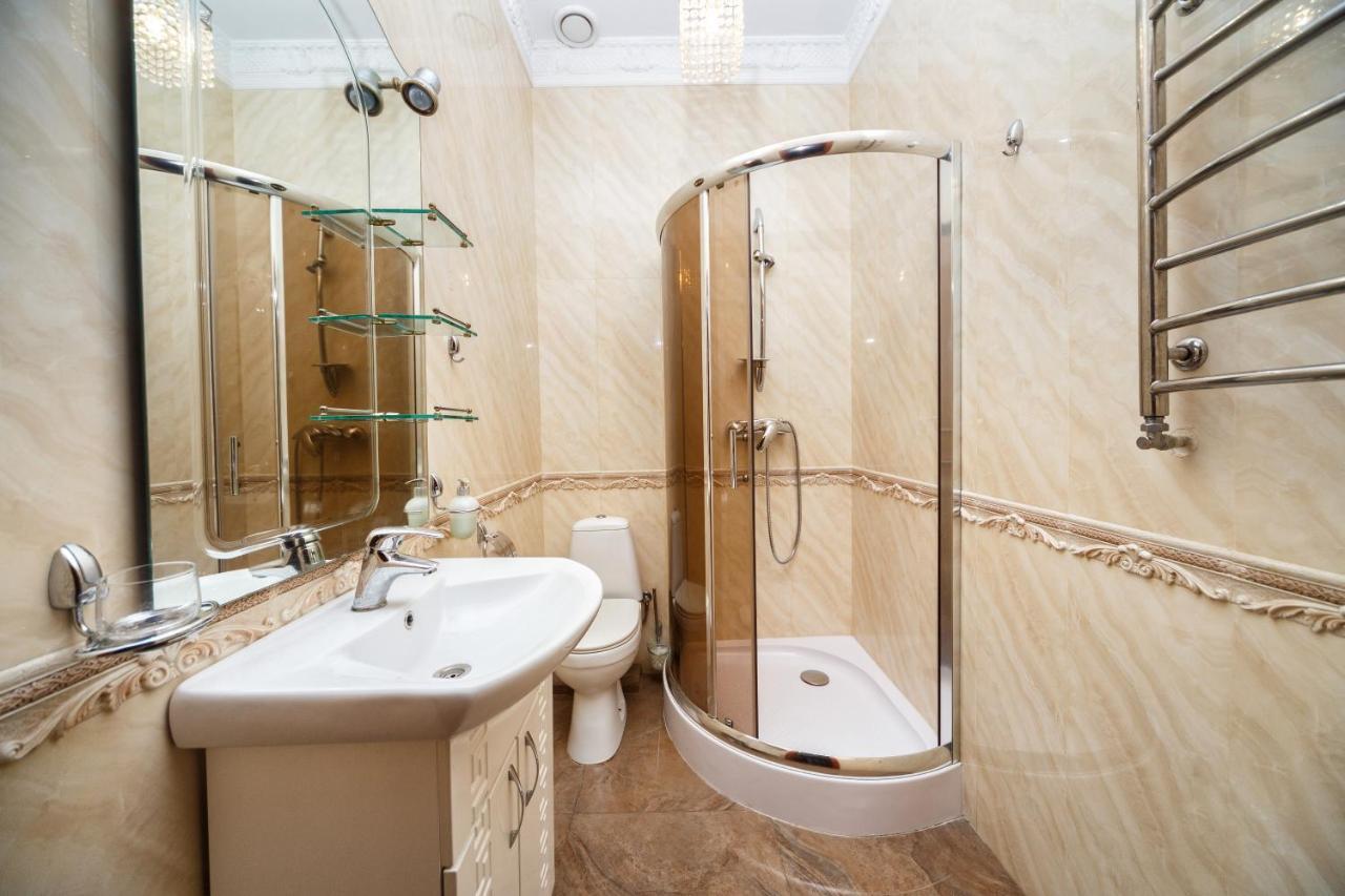 Hostel Suputnyk Lviv Exteriör bild